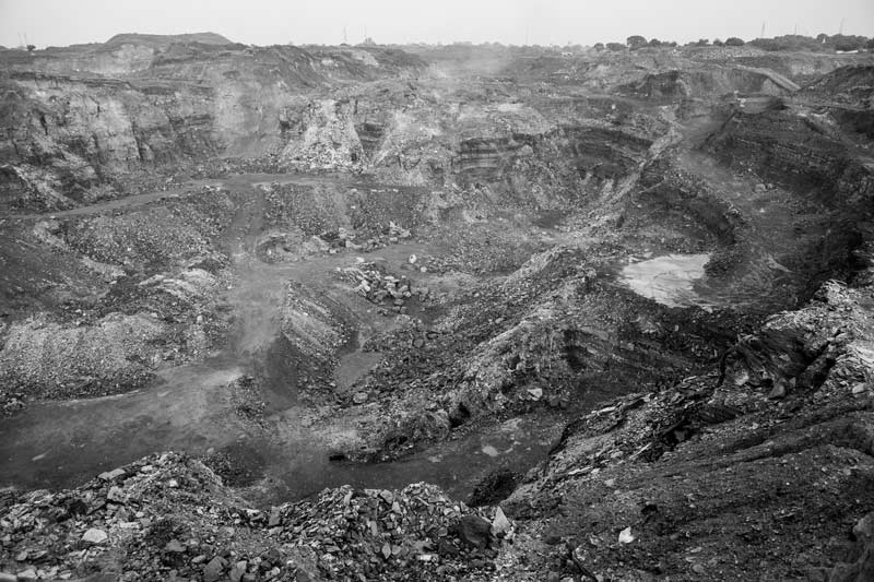 An abandoned open-cast mine in Jharia Coal Fields in Dhanbad district, Jharkhand - Need to ensure proper closure of inoperational mines through reclamation, rehabilitation and restoration for restoring nature, thereby contributing to rejuvenating water resources depleted by mining